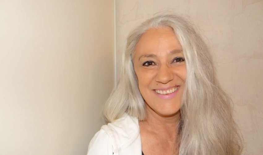 mulher grisalha