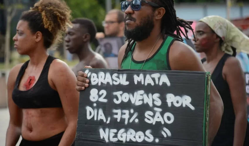protesto-morte-jovens